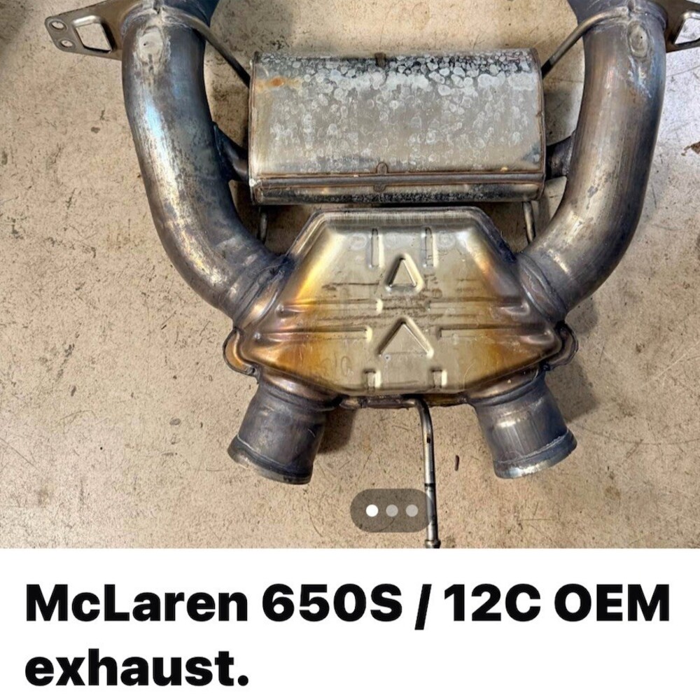McLaren 650S MP4-12C OEM Rear Muffler Exhaust Assembly Factory used